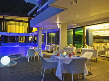 Thailand, Phuket, Eastin Yama Hotel Phuket